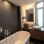 Hotel Western Premier Le Chapitre And