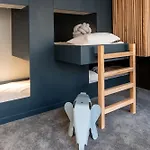 Western Premier Le Chapitre And 4*