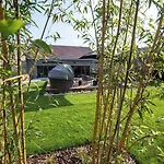 Hotel Western Premier Le Chapitre And Remiremont