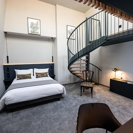 Hotel Western Premier Le Chapitre And Remiremont