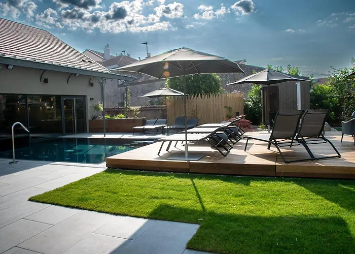 Western Premier Le Chapitre Hotel&spa Hotel