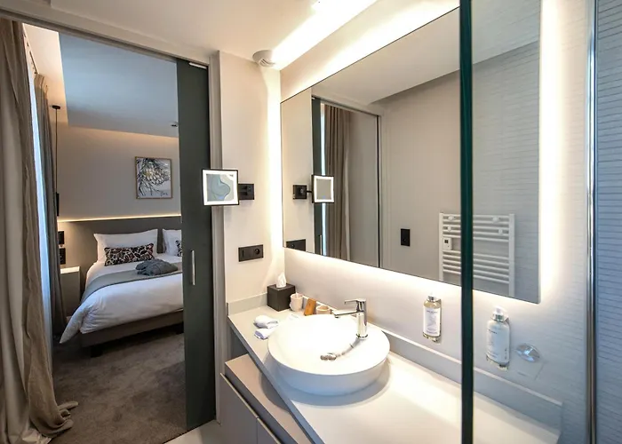 Western Premier Le Chapitre Hotel&spa Hotel