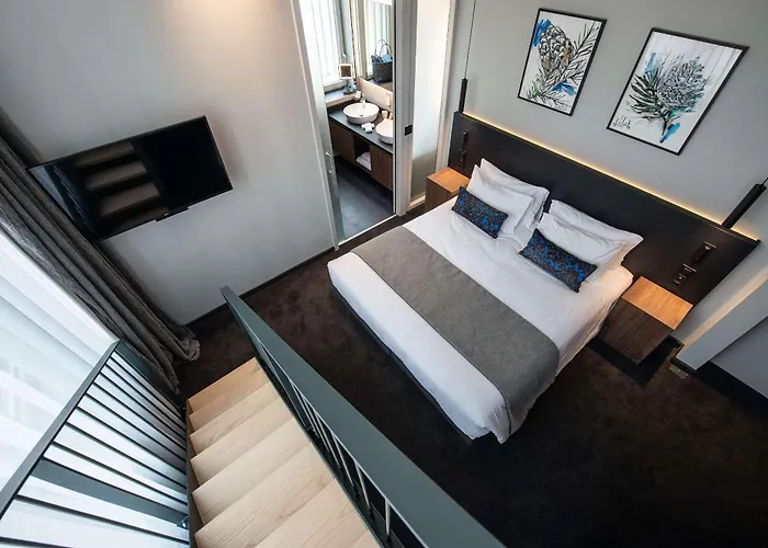 Western Premier Le Chapitre And ホテル ルミルモン