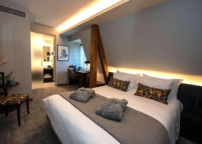 Western Premier Le Chapitre Hotel&spa 4*